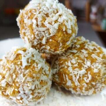 Apricot energy balls in a pile